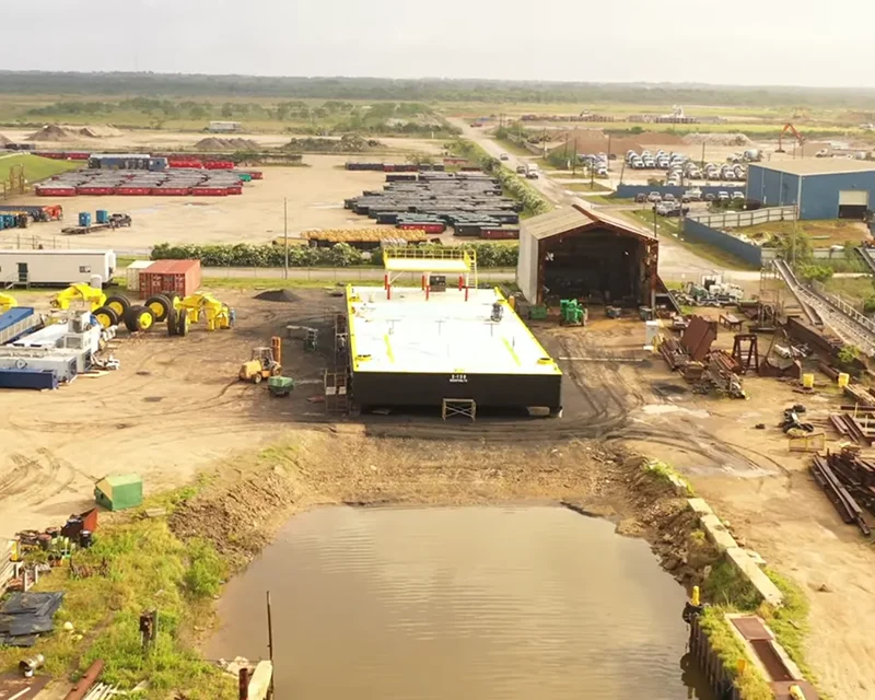 BARGE HAUL OUT